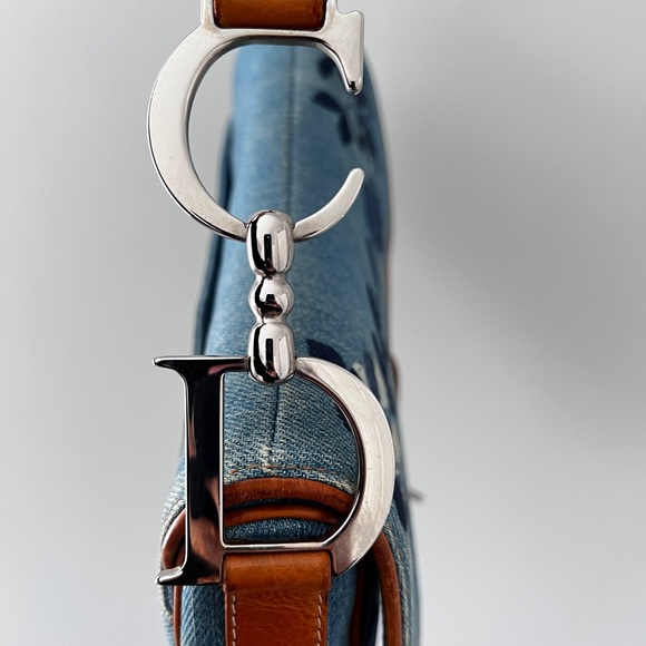 Dior 2000s limited edition Denim floral embroidered saddle bag - Picture 4 of 8
